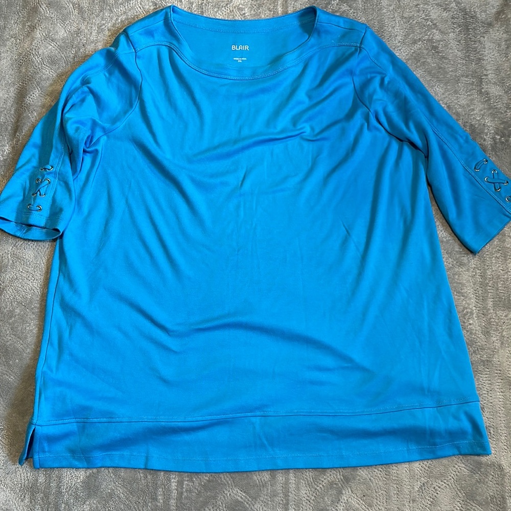 Blair Womens size 2X shirt
